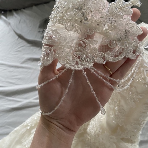 Kenneth Winston wedding dress - Picture 10 of 11